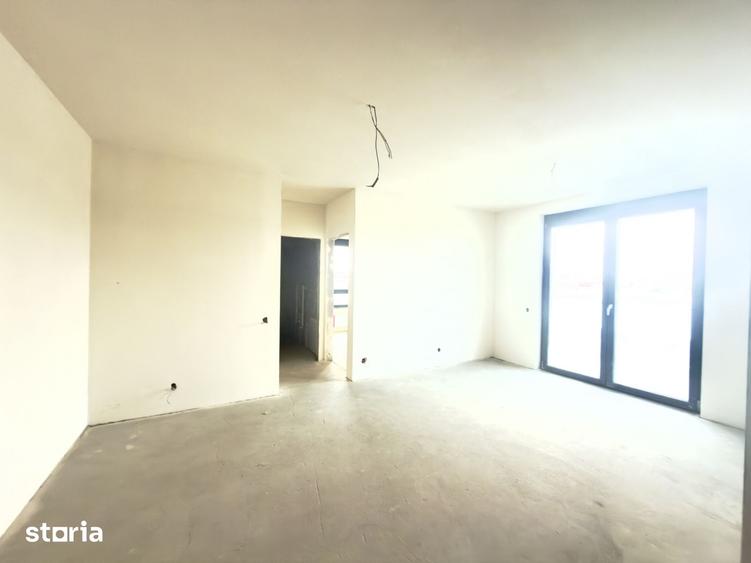 Apartament cu 3 camere în Între Lacuri