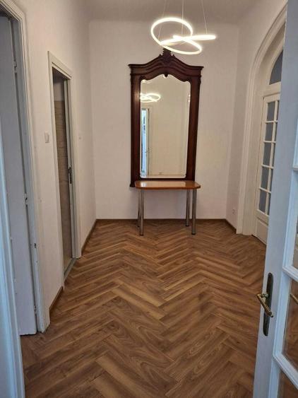 Apartament cu 2 camere semidecomandat în Matei Voievod