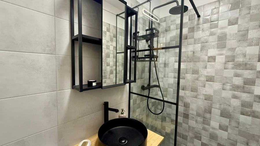 REA1027467 2 camere I Metrou Titan I Mobilat si utilat - 12