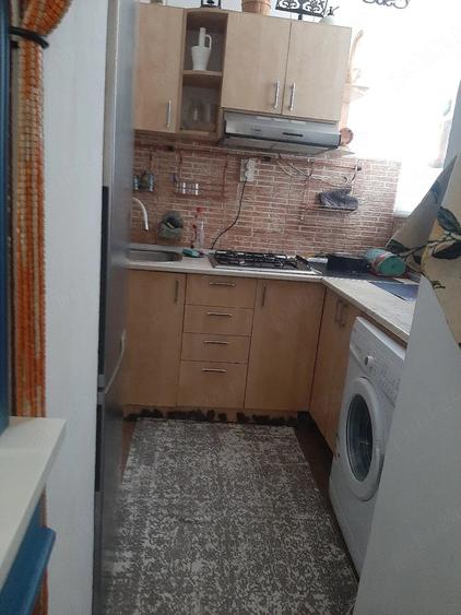 Apartament cu 2 camere semidecomandat în Exterior Vest