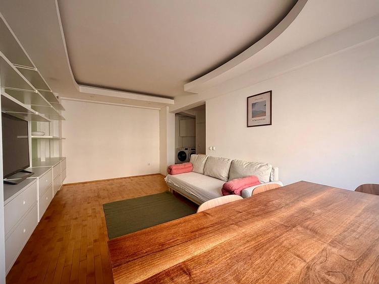 Apartament cu 2 camere decomandat în Știrbei Vodă