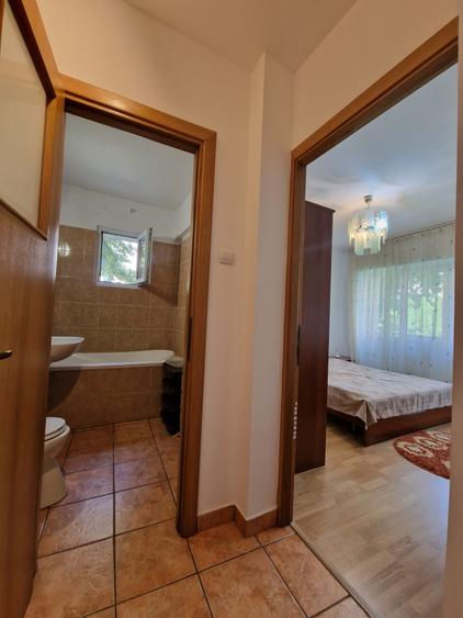 Apartament cu 3 camere decomandat în Colentina