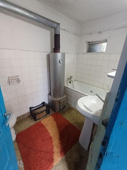 Casă cu 3 camere cu Canalizare în Faleza Nord