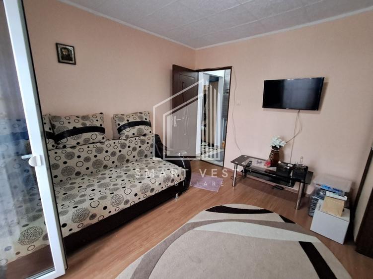 Apartament cu 2 camere decomandat, mobilat în Soarelui