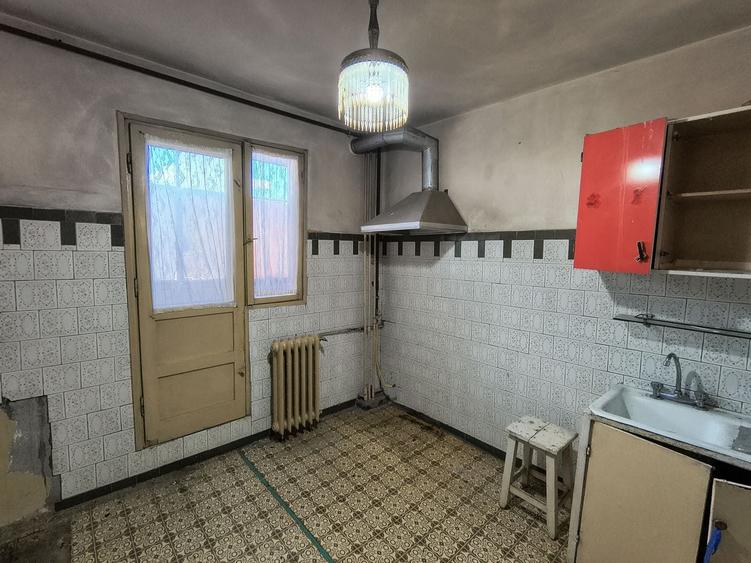 Apartament 3 camere semidecomandat Berceni - 7