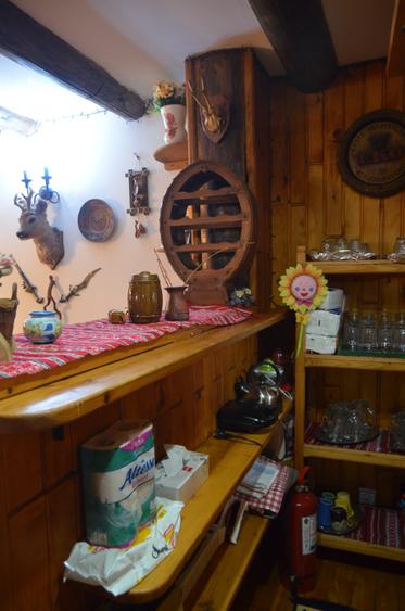 Casă cu 7 camere cu Teren 237 Mp în Zamora