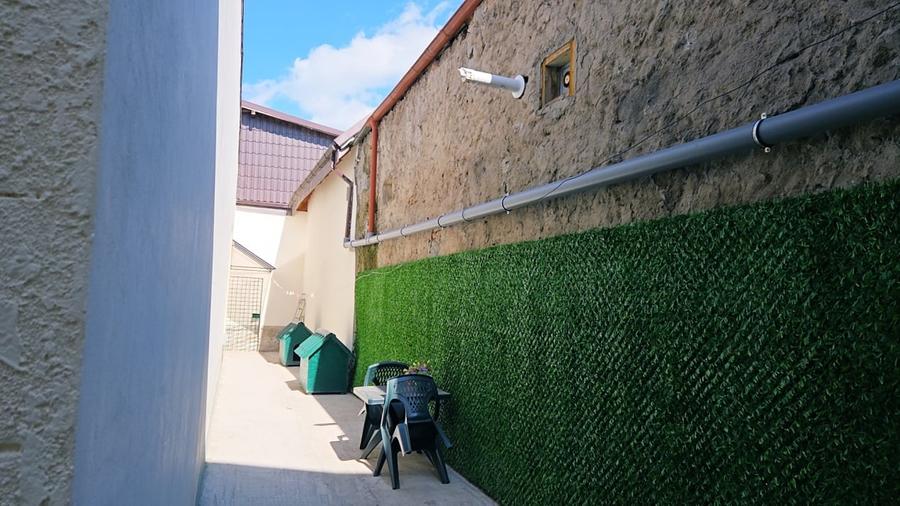 Casă individuală cu 4 camere cu Canalizare în Ultracentral
