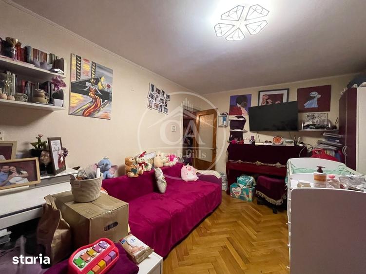 Apartament cu 3 camere de vanzare in zona Rogerius, Oradea - 2