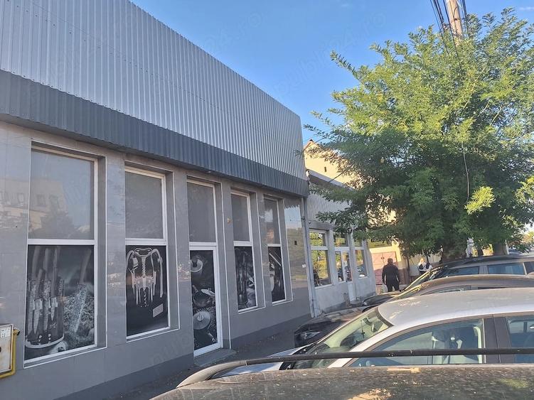 Spațiu comercial, de 140 mp, în Cloșca
