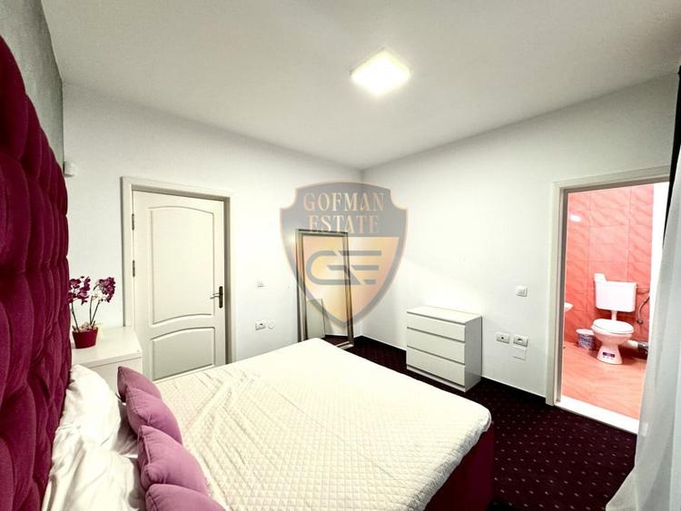 Casă individuală cu 12 camere cu Canalizare în I. C. Brătianu