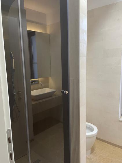 Duplex cu 6 camere cu Canalizare în Pipera