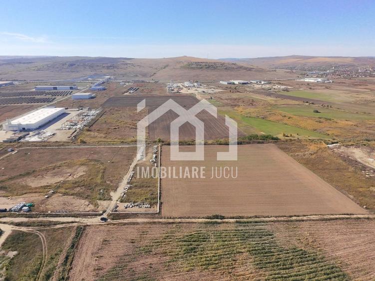 Teren Construcții intravilan de 48921 mp, în Bonțida