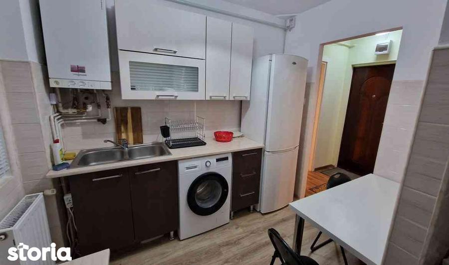 Chirie apartament 3 camere cu 2 balcoane zona Astra str.Neptun - 7