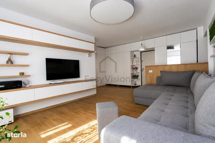 Apartament cu 3 camere decomandat în Victoriei