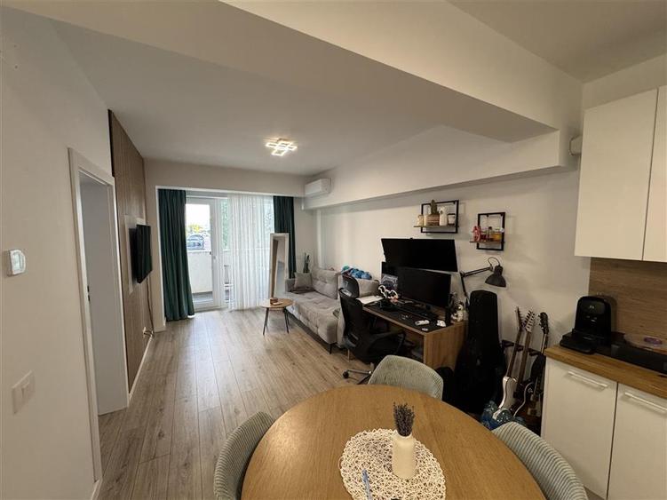 Apartament cu 2 camere decomandat în Calea Aradului