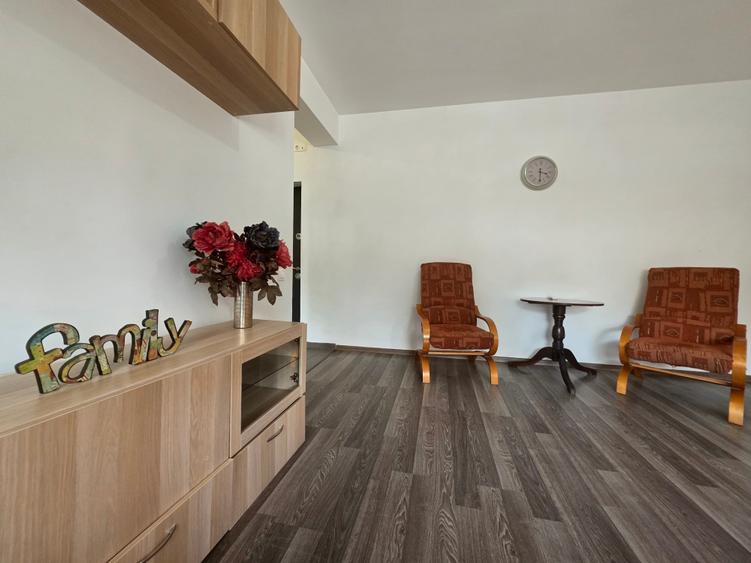 Apartament cu 2 camere decomandat în Popești-Leordeni