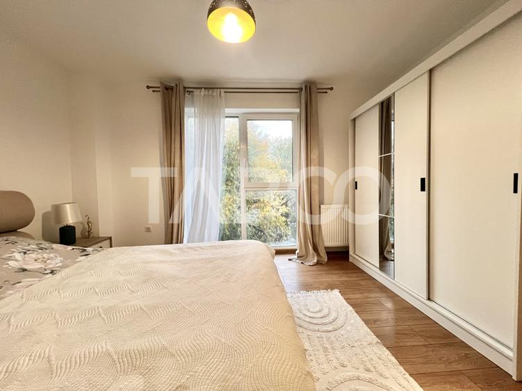 Apartament cu 2 camere semidecomandat, mobilat în Dâmbul Rotund