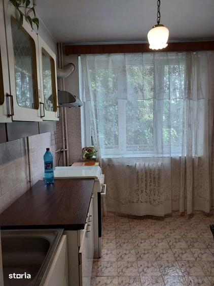 Centru - apartament cu 2 camere, etaj 2, boxa - 1