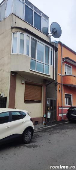 Casă cu 4 camere cu Teren 145 Mp în Unirii