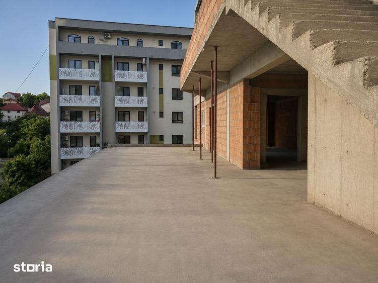 Spațiu comercial, de 52 mp, în Rediu