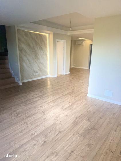 Apartament cu 3 camere în Băneasa