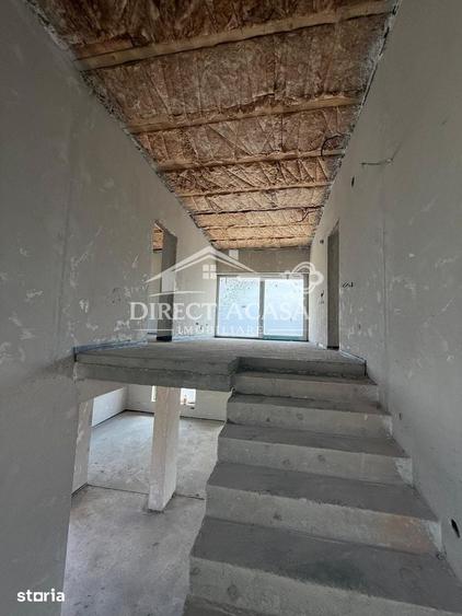 Casă individuală cu 4 camere cu Canalizare în Corunca