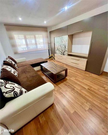 Apartament cu 2 camere decomandat în Decebal