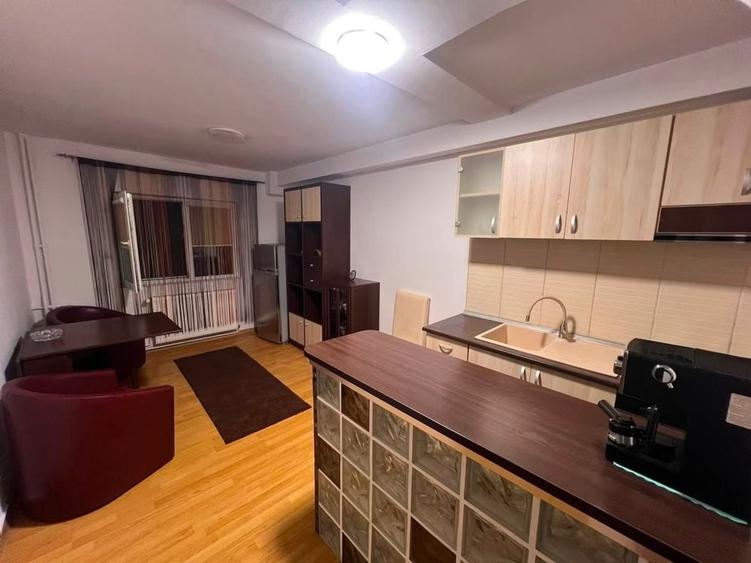 Inchiriez apartament 2 camere - 2