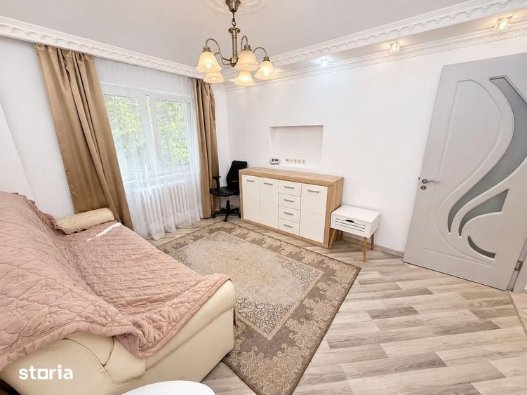 Apartament cu 2 camere semidecomandat în Podu Roș