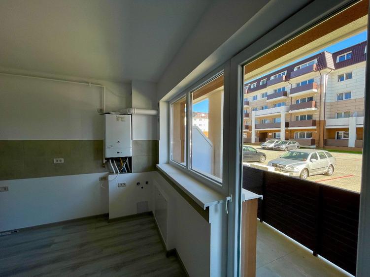 Apartament cu 2 camere semidecomandat în Sânpetru