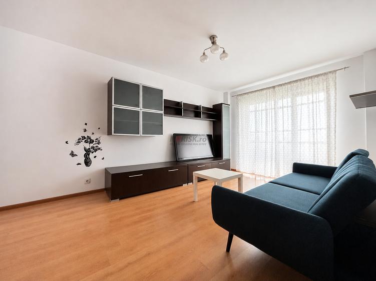Apartament cu 3 camere decomandat, mobilat în Gorjului