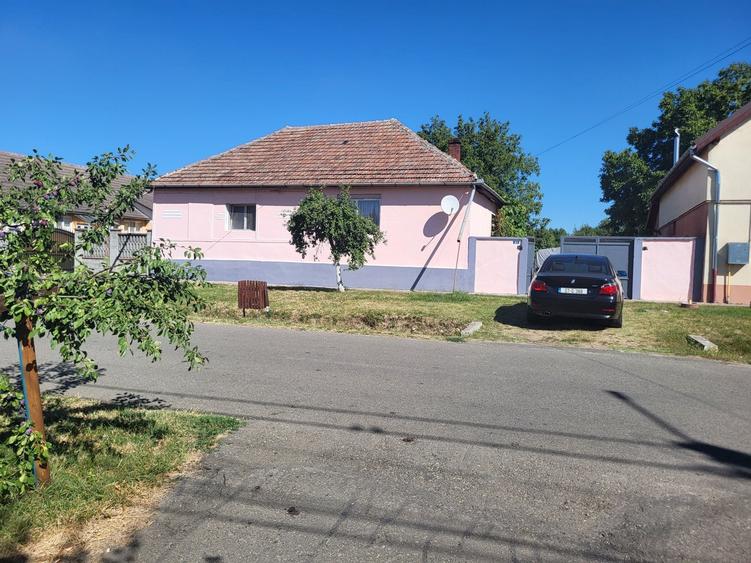 Apartament cu 2 camere în Sânandrei