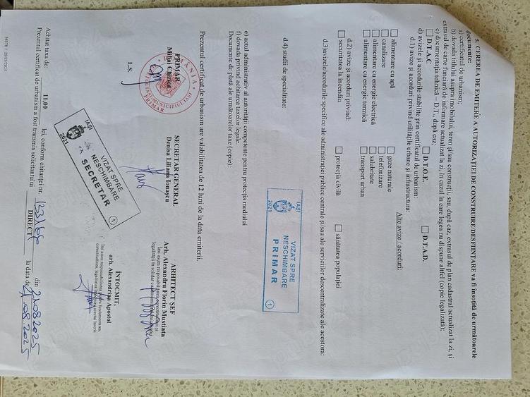 Casă cu 3 camere cu Teren 550 Mp în Central
