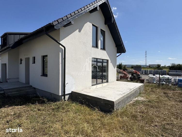 Casă cu 4 camere în Central