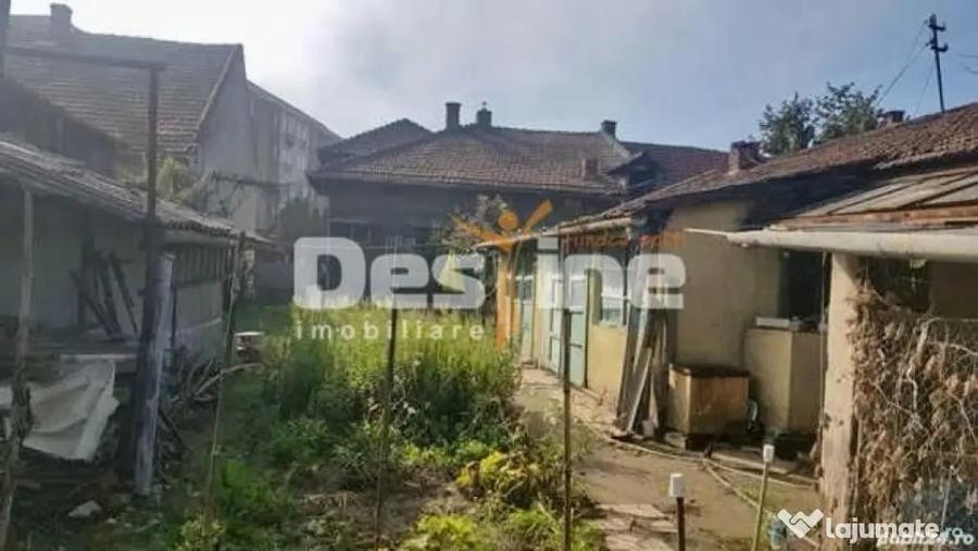 Casă cu 3 camere cu Teren 720 Mp în Ultracentral
