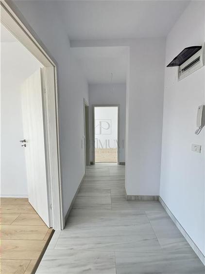 Apartament cu 2 camere decomandat în Giroc