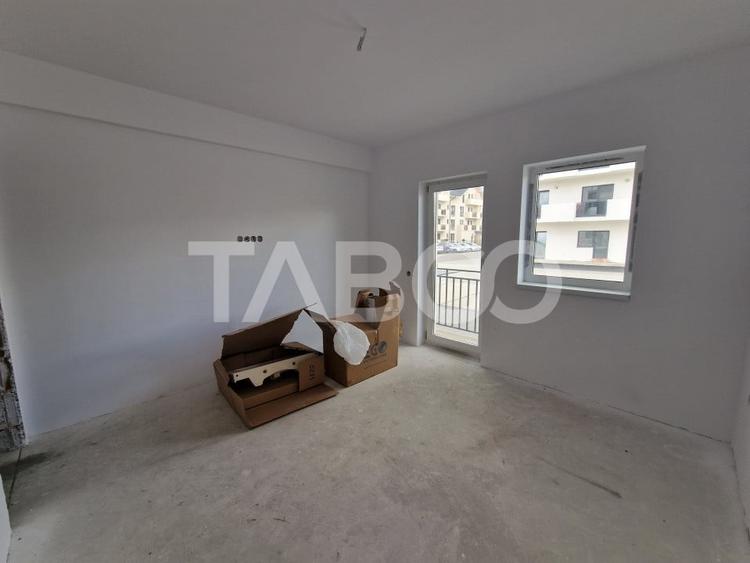 Apartament cu 3 camere decomandat, mobilat în Mihai Viteazul