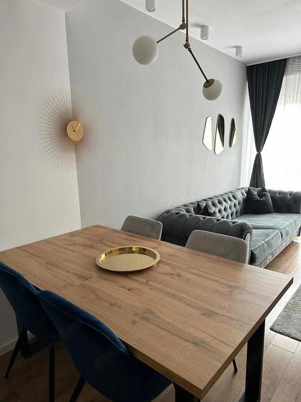 Apartament cu 2 camere decomandat în Soarelui