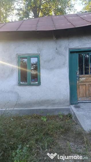 Casă cu 5 camere în Clejani