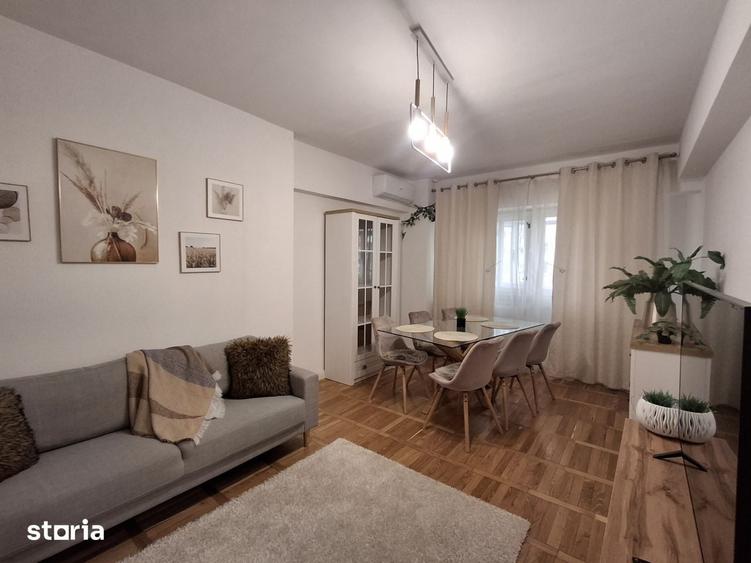 Apartament cu 3 camere decomandat, mobilat în Calea București