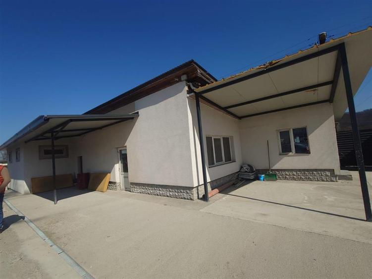 Spațiu comercial, de 200 mp, în Nord-Vest