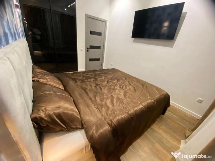 Apartament cu 2 camere decomandat în Aviatorilor