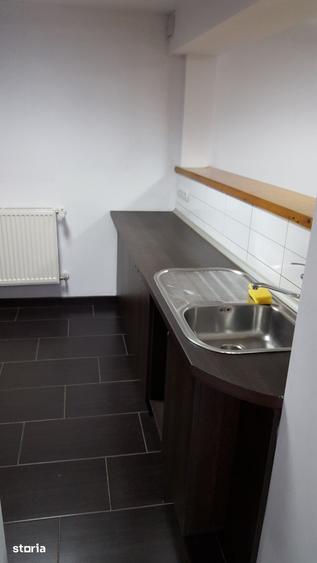 Apartament cu 3 camere în Sub Arini
