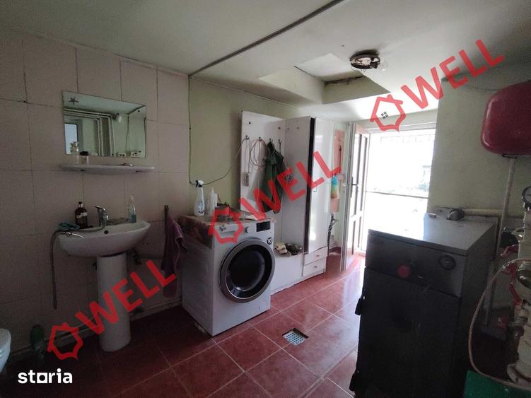 Casă cu 5 camere cu Teren 1249 Mp în Măieruș