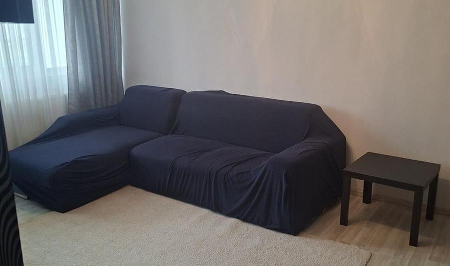 Apartament cu 3 camere decomandat în Dristor