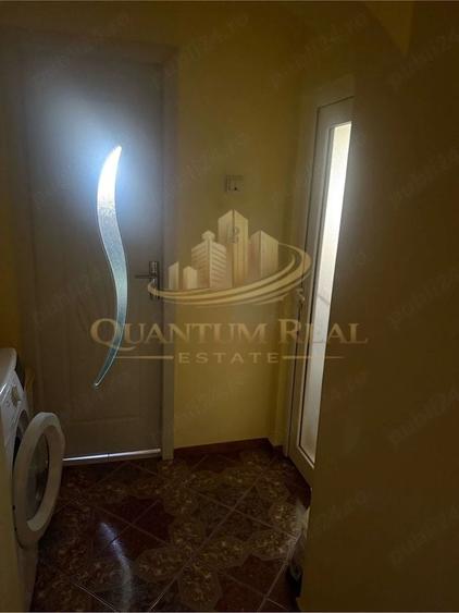 Apartament cu 3 camere decomandat în Alexandru Obregia