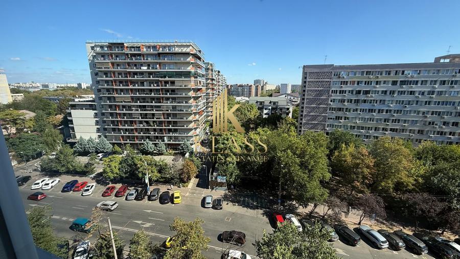 Apartament cu 3 camere decomandat, mobilat în Dristor