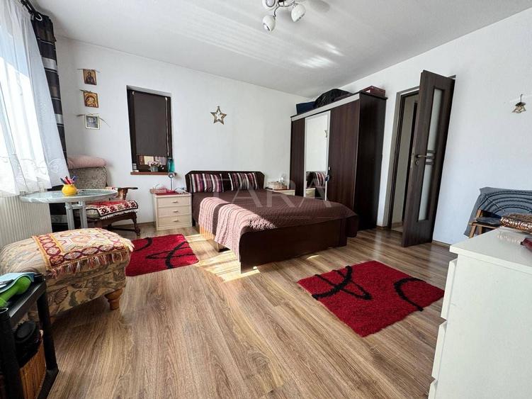 Casă individuală cu 3 camere cu Canalizare în Apahida