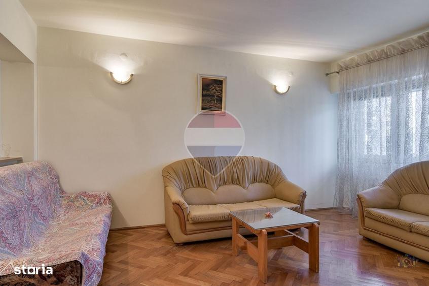 Apartament cu 3 camere în Vatra Luminoasă