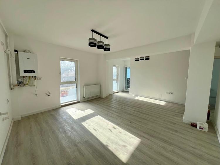 De vânzare | Apartament 3 camere | Dambul Rotund  | Etaj 1 | 2 băi | 69 mp - 1